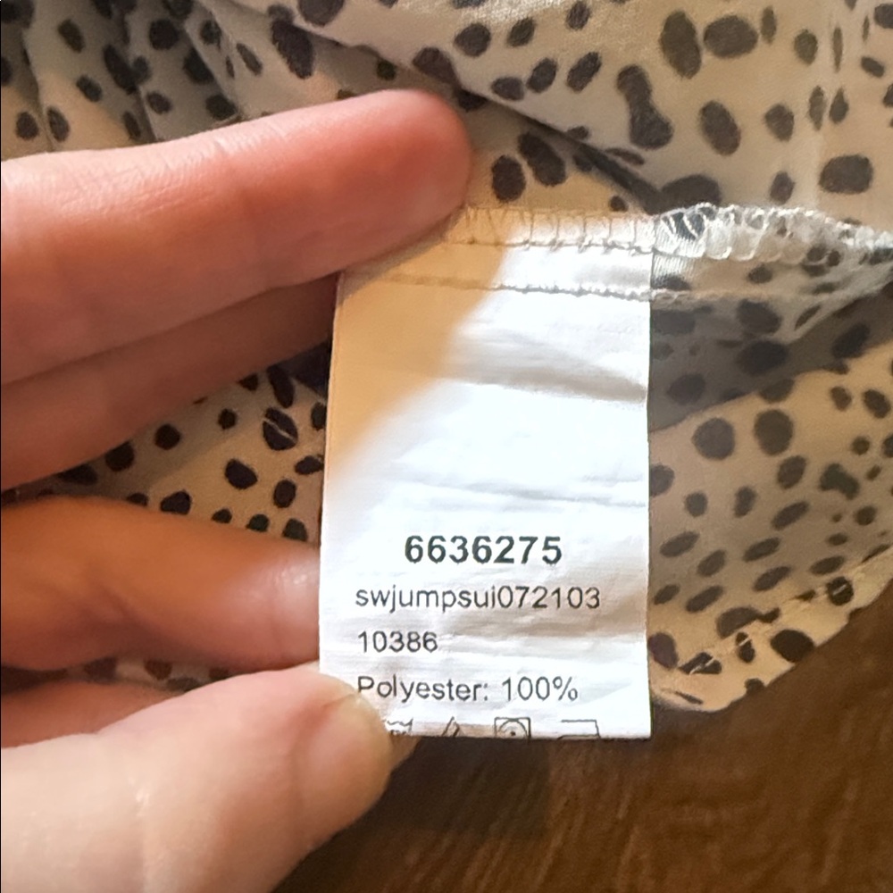 $ Clearance Sale $ Shein Black and White Dotted Halter Romper - Picture 4 of 4